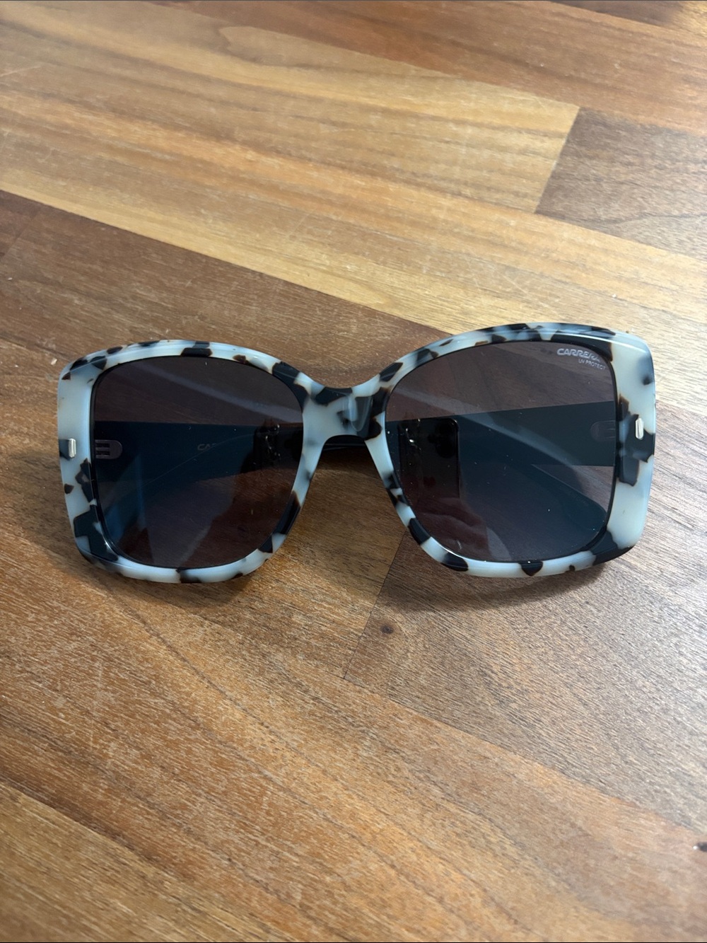Carrera Black and White Tortoiseshell Oversized Sunglasses - Picture 3 of 3
